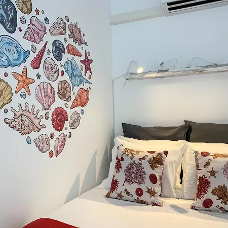 Rainha Beach House, *