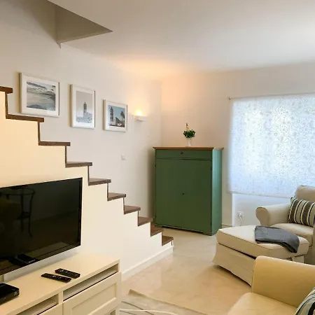 Дом отдыха Rainha Beach House, Кашкайш